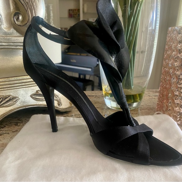 Elman Venezia Black Satin Orchid Evening Stiletto - Picture 3 of 14